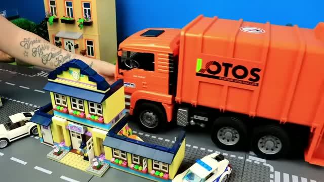 Микроавтобус Трактор Автофургон  Видео с игрушками детям
