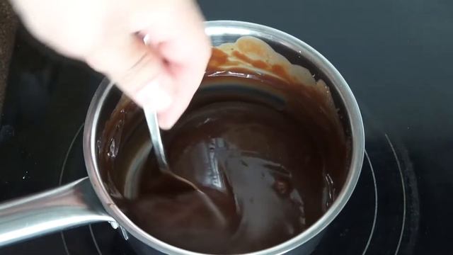 Домашние ШОКОЛАДНЫЕ ИРИСКИ! Всего 3 ингредиента и 20 минут!