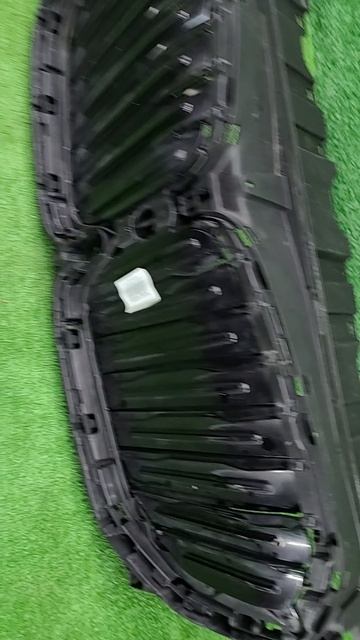 9428058