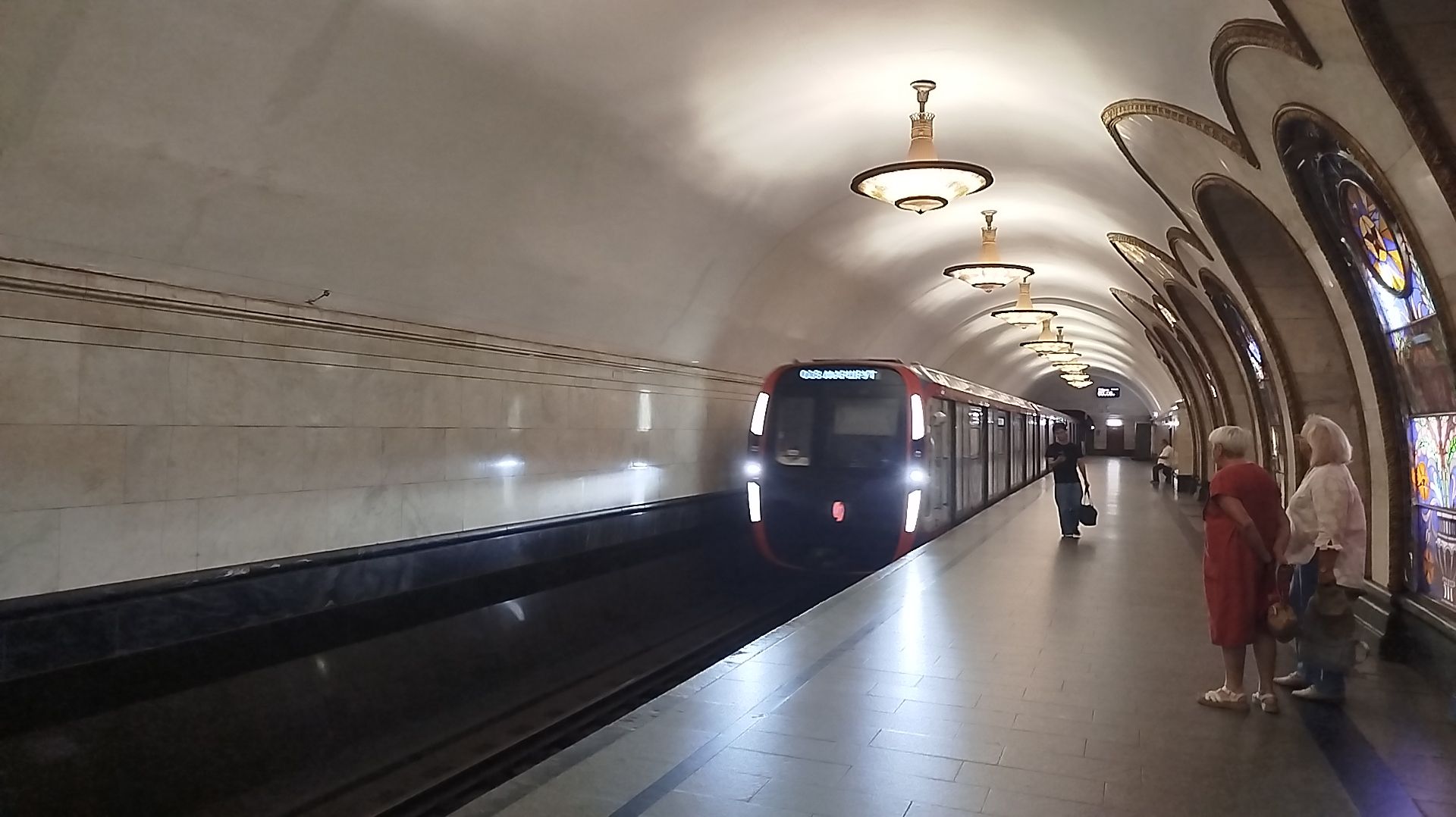 81-775776777 Москва-2020 станция Новослободская Московский метрополитен 2.08.2026