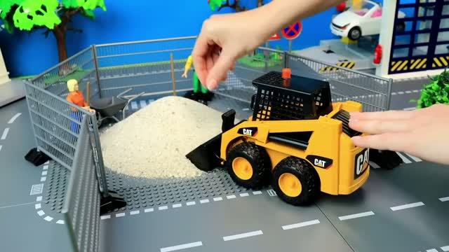 Пожарная машинка Мусоровоз Квадроцикл 🚚🚒 Видео с игрушками детям