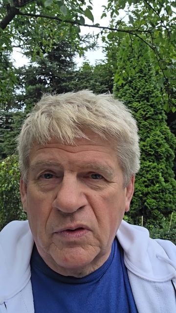 протесты и выборы уже нигде и ничего не изменят к лучшему НО кем бы ни были, ради прикола рискните