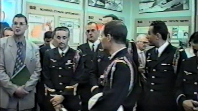 Визит французской делегации в музей школы №29 г. Иваново 2001 г.
