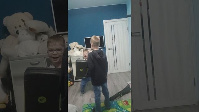 1000008629.mp4