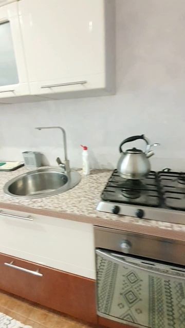 Ново Ямская 21а, Студенты, семья
