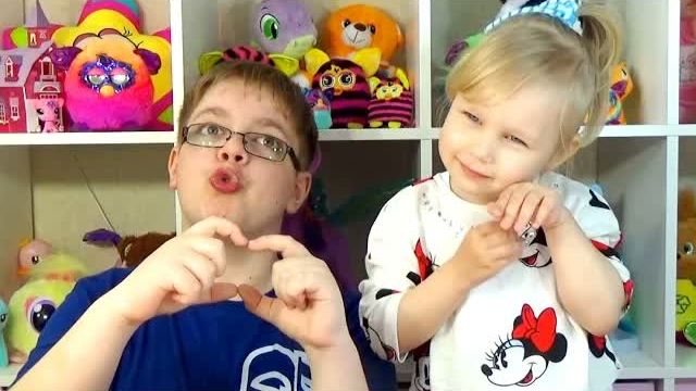 Челлендж СТИКЕРЫ развлечение для детей !!! Challenge STICKERS Entertainment For Children