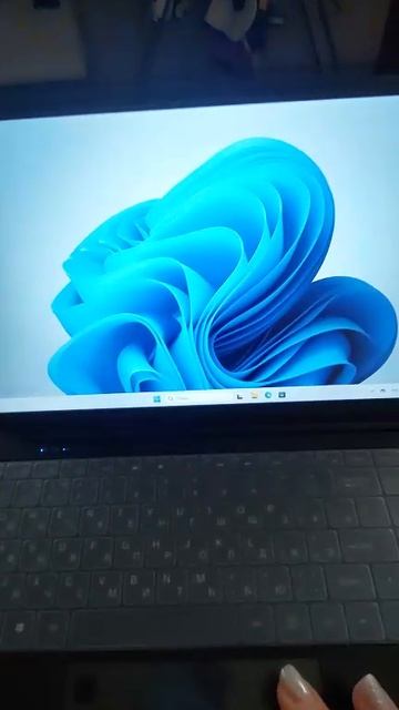 Игровой ноутбук 14, Intel Core I7-11390H, RAM 16 ГБ, SSD 512 ГБ, Intel Graphics, Windows Pro