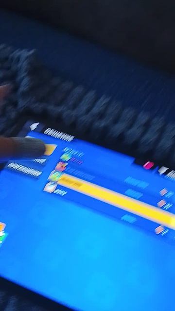 я хочу перегнать моего друга на планшете
