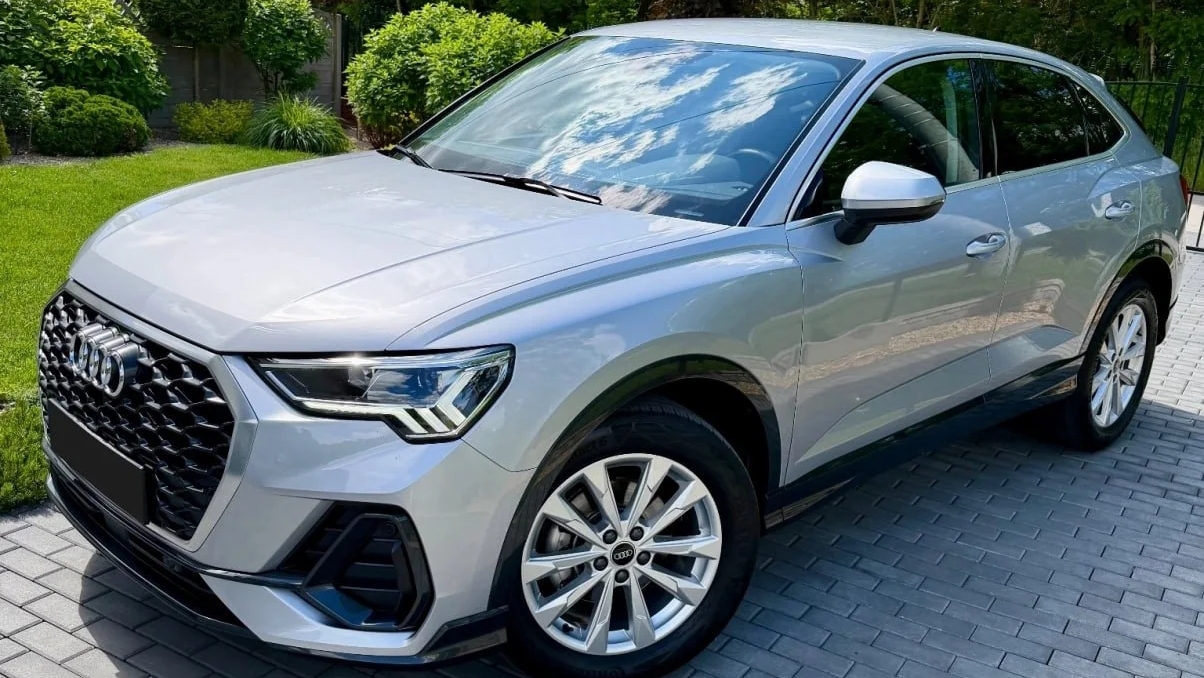 Предлагаем Вам, Audi Q3 Sportback 35 TDI комплектация Advanced. 2021 года.