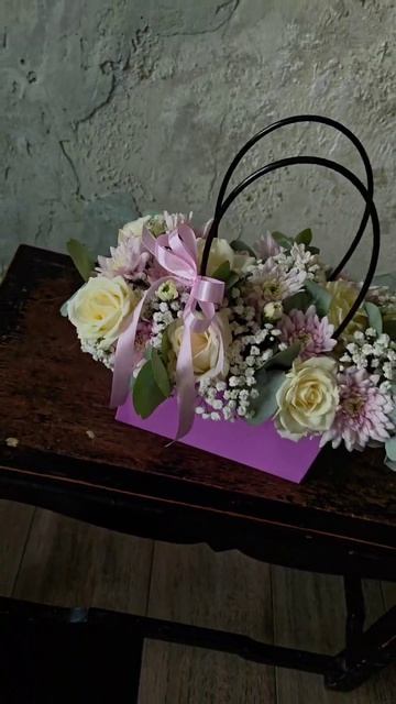 Композиция из цветов 