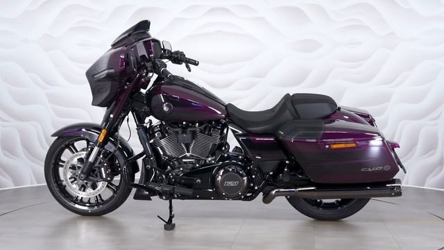 Harley-Davidson CVO Street Glide Vin 5HD1PX655SS958187