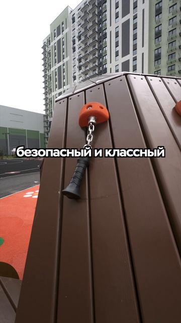 Детская площадка в петербургском ЖК «Ручьи» от «Группы ЛСР»