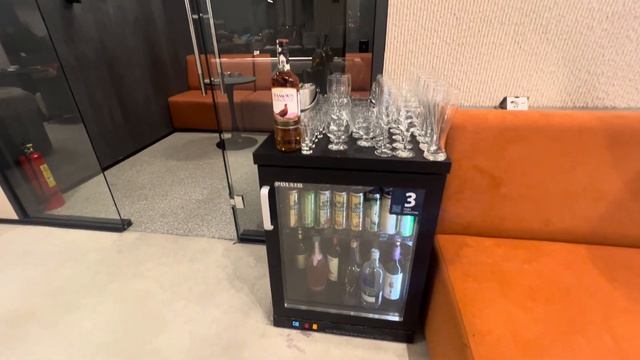 ViP 2 этаж Anjir Business Lounge, бизнес зал MasterCard Международный аэропорт Ташкента, Терминал 2