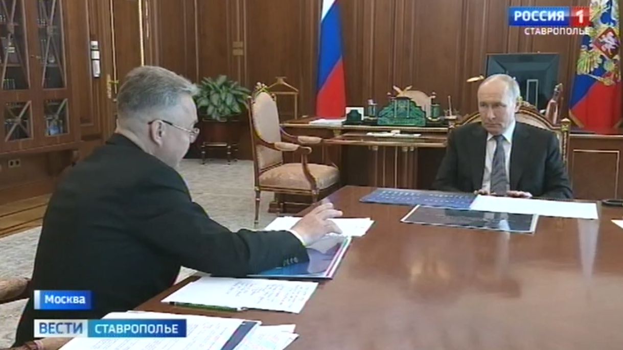 Глава Ставрополья доложил президенту о поддержке ветеранов СВО и помощи городам Донбасса