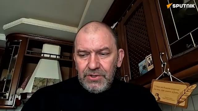 Они постоянно перетягивают канат  Александр Казаков