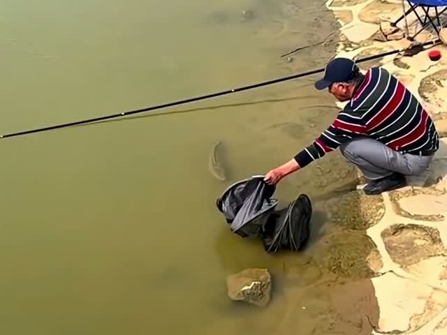 Филигранная работа, я аж дышать перестал 😅😂