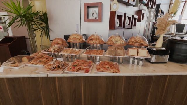 В Международном аэропорту Шарм-эль-Шейха (SSH) есть бизнес-зал Pearl Lounge.  On Pass Sharm.