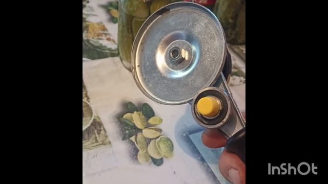 Закаточная машинка автомат.
