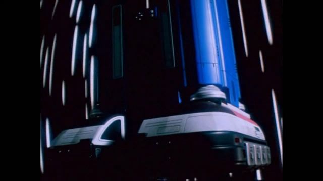 Power Rangers In Space Рейнджеры трансформируют Мегазорда Мега-Вояджер.