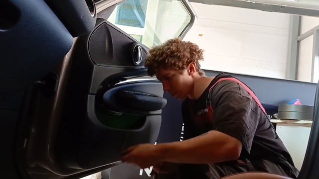 [ KUBINEC MECHANIC ] 
как снять дверную карту MINI COOPER S CLUBMAN