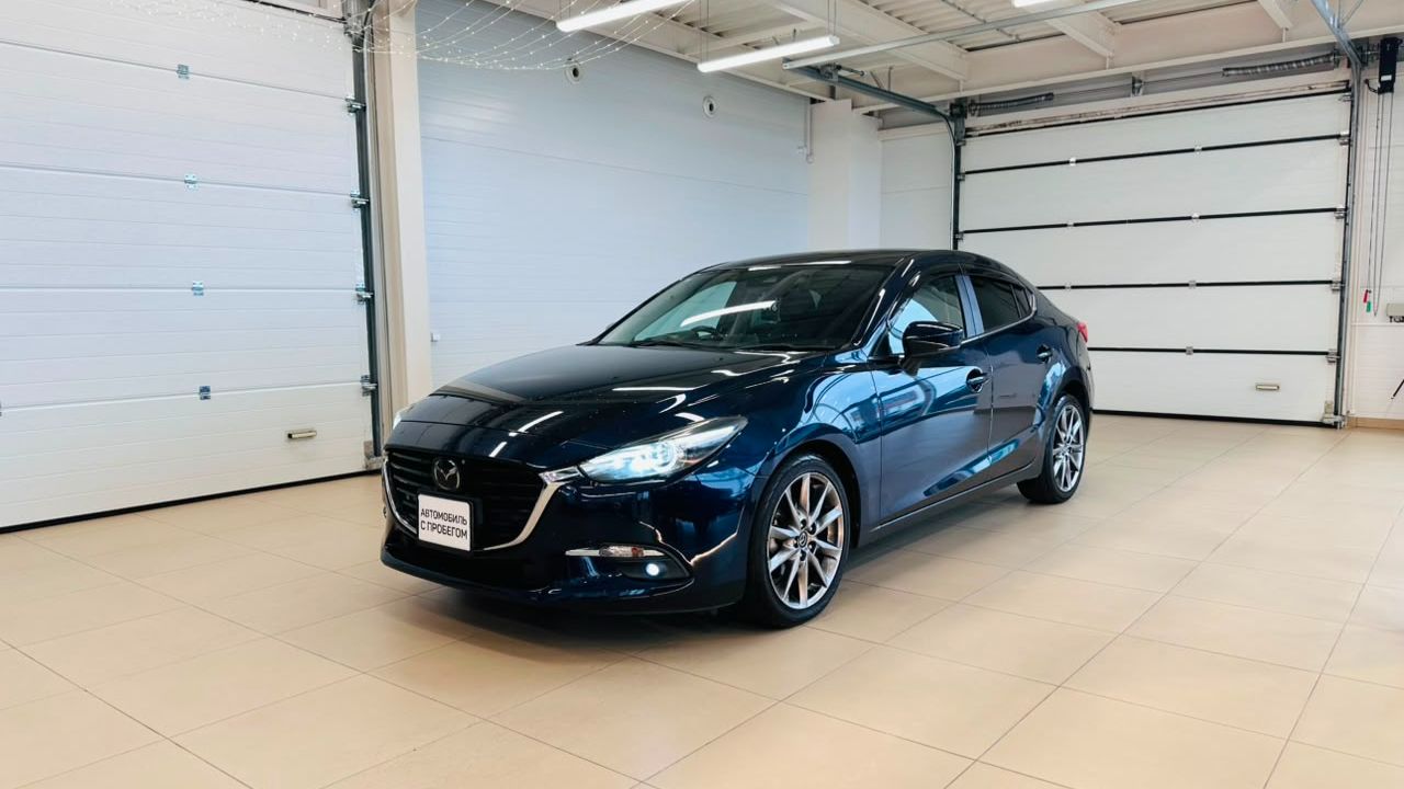 Mazda Axela 2018 год