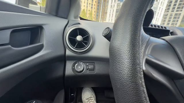 Chevrolet Aveo седан 2013 1.6 автомат