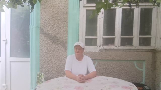 Усталая но продолжаю работать.