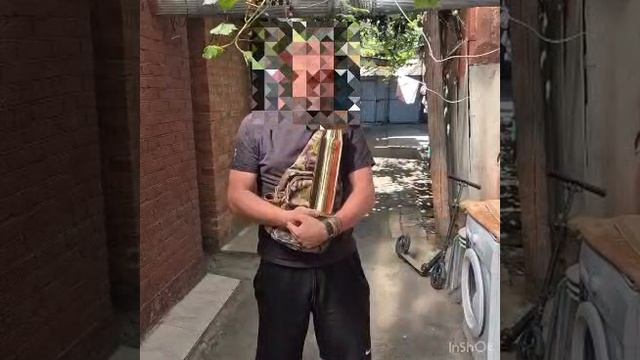 Боец в отпуске с гильзой для участников прибыл к админу волонтерского движения VместеZащитимСВОих.