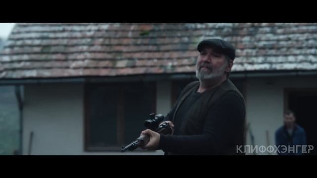 Элитный СНАЙПЕР-УБИЙЦА получает СЛОЖНЫЙ заказ на 100 000 000 и должен ВЫЖИТЬ любой ценой пересказ