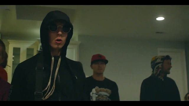 Lil Johnnie - Yuh Yuh Yuh (Official Music Video)_1080p