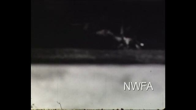 Barge Building at Finsley Gate Burnley с канала NWfilmarchive