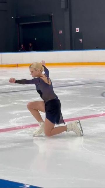 Александра Трусова на открытой тренировке