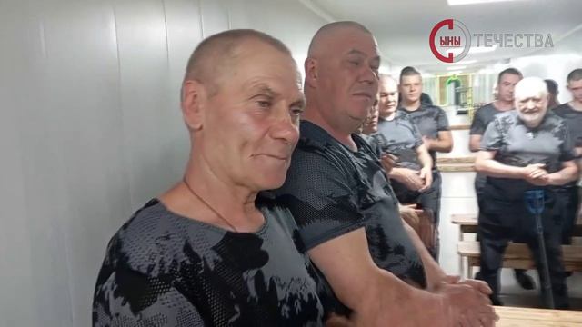 Казаки_«Луганского_юрта»_и_фонд_«Уверенный_шаг»_поддержали_военнослужащих