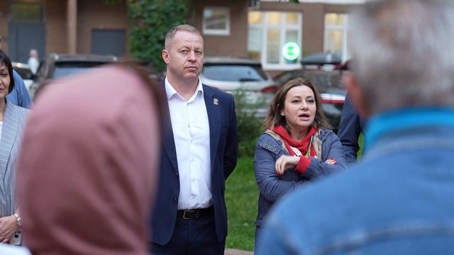 Встречу с жильцами домов №11 и 9 провели в Пушкино на улице Просвещения