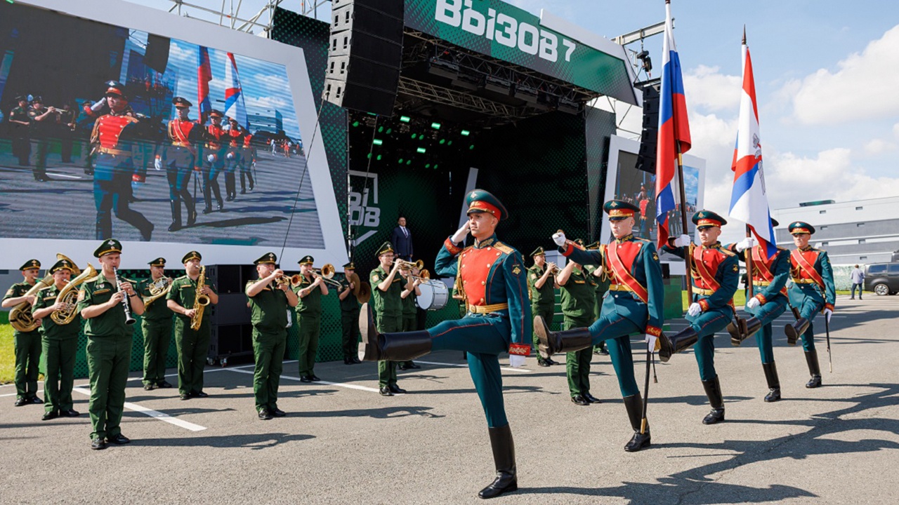 Спецназовцы из шести стран отработали освобождение заложников и бой в засаде