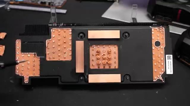 We Open The 7900XTX Vapor Chamber