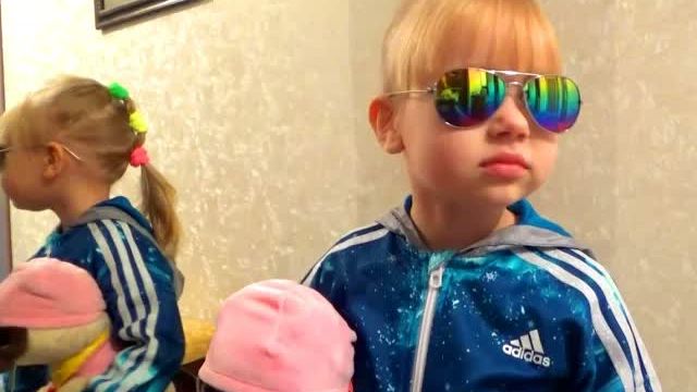 День РОЖДЕНИЯ Алисы!!! Алису поздравляет Человек Паук, Фея и Чебурашка!!! Happy Birthday A