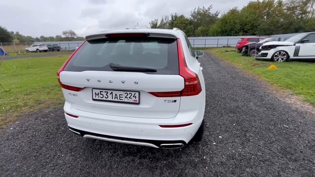 Volvo XC60 2018г. 2.0акпп, 249л.с, полный привод.