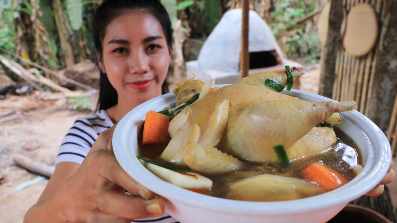 Рецепт куриного супа с рыбным соусом от