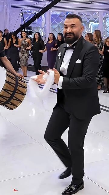 #kurdish #wedding #halaybasi  #bestkurdishdancemusic #dance #کورد