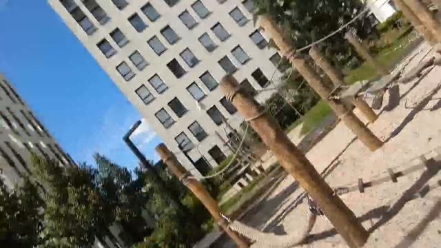 Трюк с качели