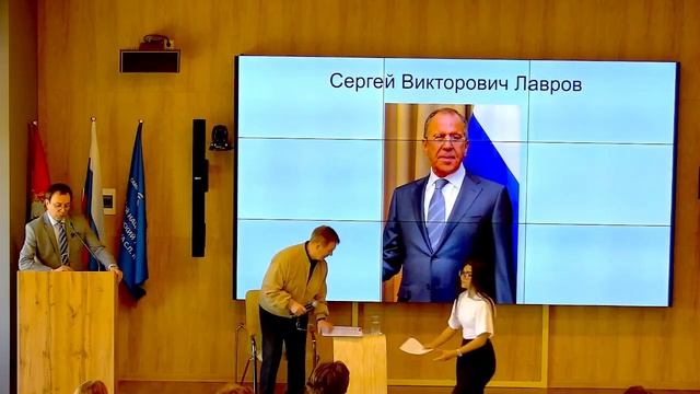 Время помнить - поэтическая встреча ко Дню Победы