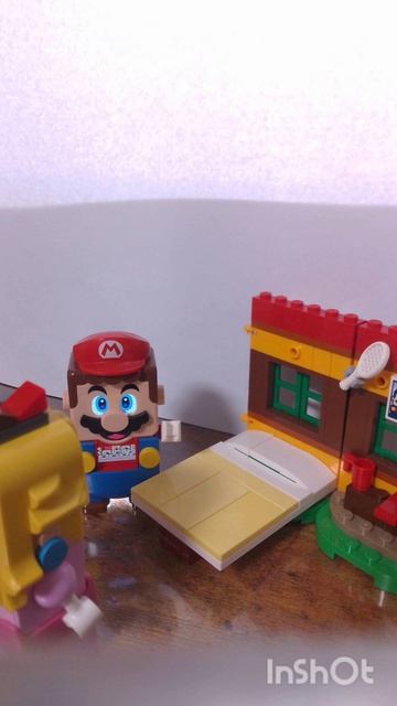 Lego Super Mario и Lego пич серия 3
