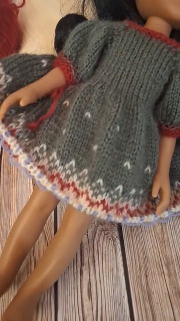 Как вязалось платье .