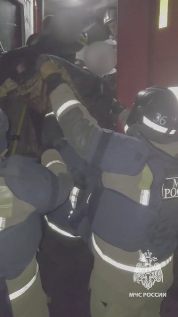 Горловские огнеборцы спасли пострадавшую пенсионерку при атаке БПЛА