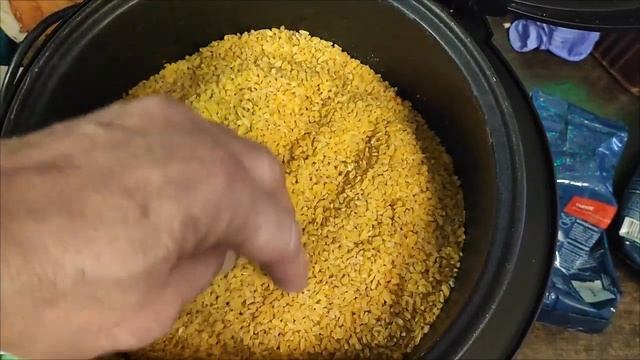 Плов из булгура в мультиварке рецепт.