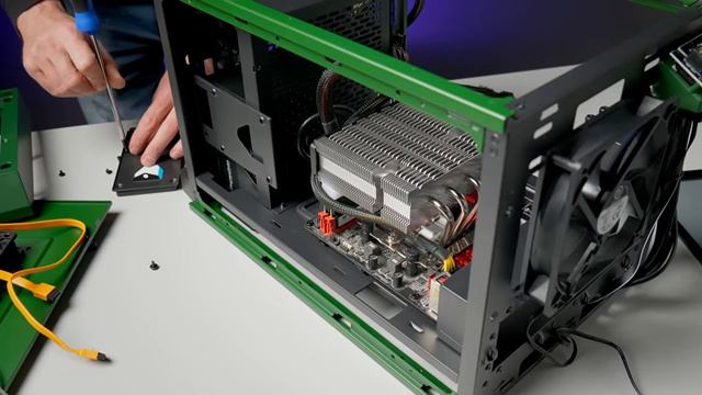Компактный корпус Thermaltake Tower 100