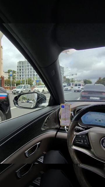 В Москве проехал кортеж с американскими номерами после прилета во Внуково самолета ВВС США