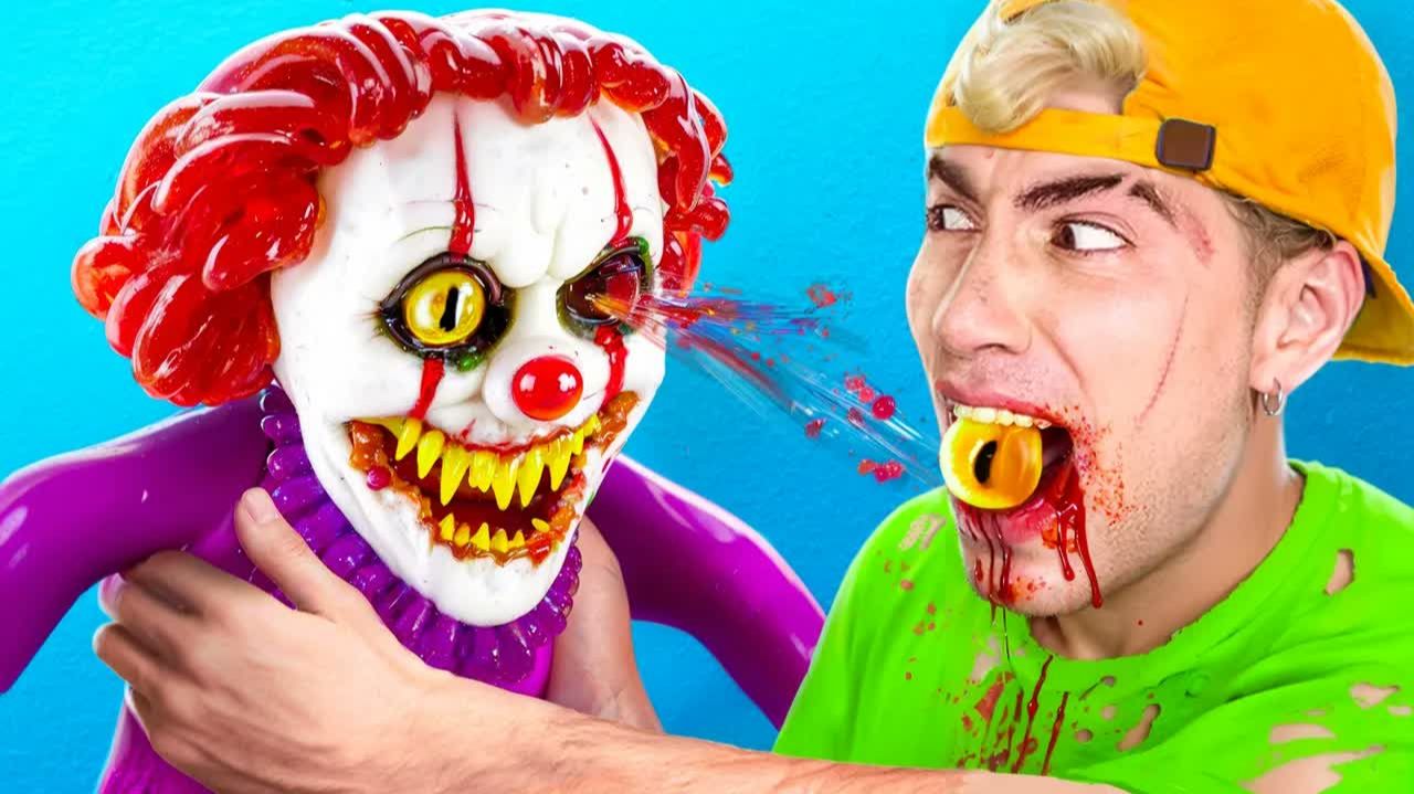 ЕДИМ УЖАСНУЮ ЕДУ !!