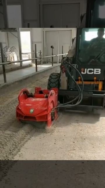 Фреза EXTEN AF400 фрезерует бетон. Дорожная фреза от производителя.